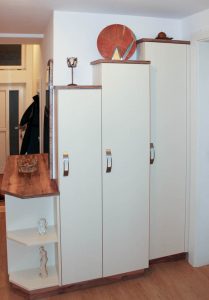 Maßgeschneiderte Vorzimmermöbel aus Melk